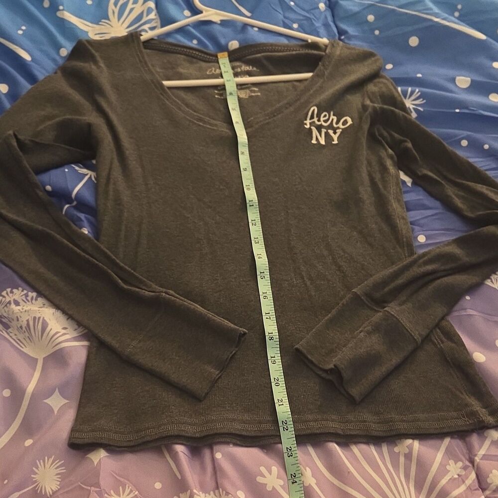 Aeropostale Women's Gray V-Neck Long Sleeve Stretch Knit T-Shirt XL Thermal tee